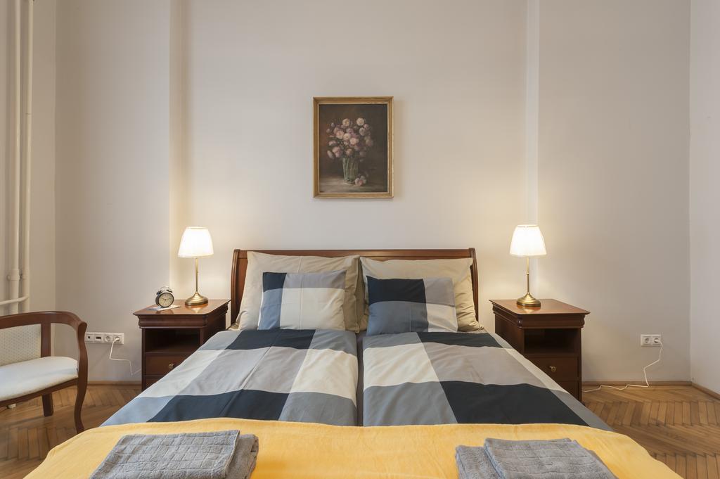 Liszt Ferenc Boutique Apartment Budapeste Exterior foto